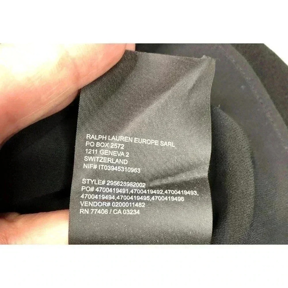 Club Monaco Cold Shoulder Top Sz XS Short Sleeves Black Color Lined Crop - Picture 7 of 8